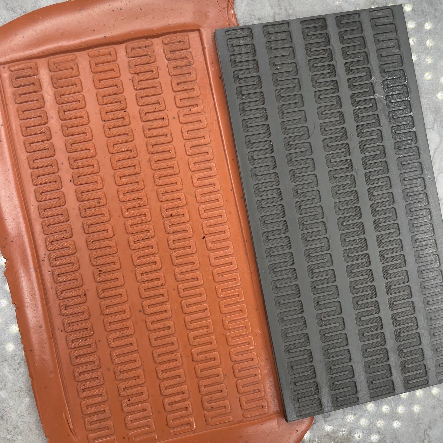 Squiggle Texture Mat