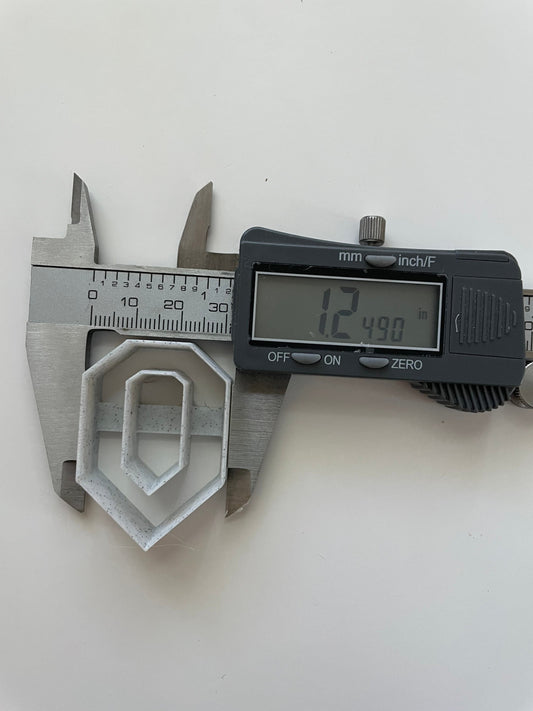 Symmetrical Razor Dangle Hoop