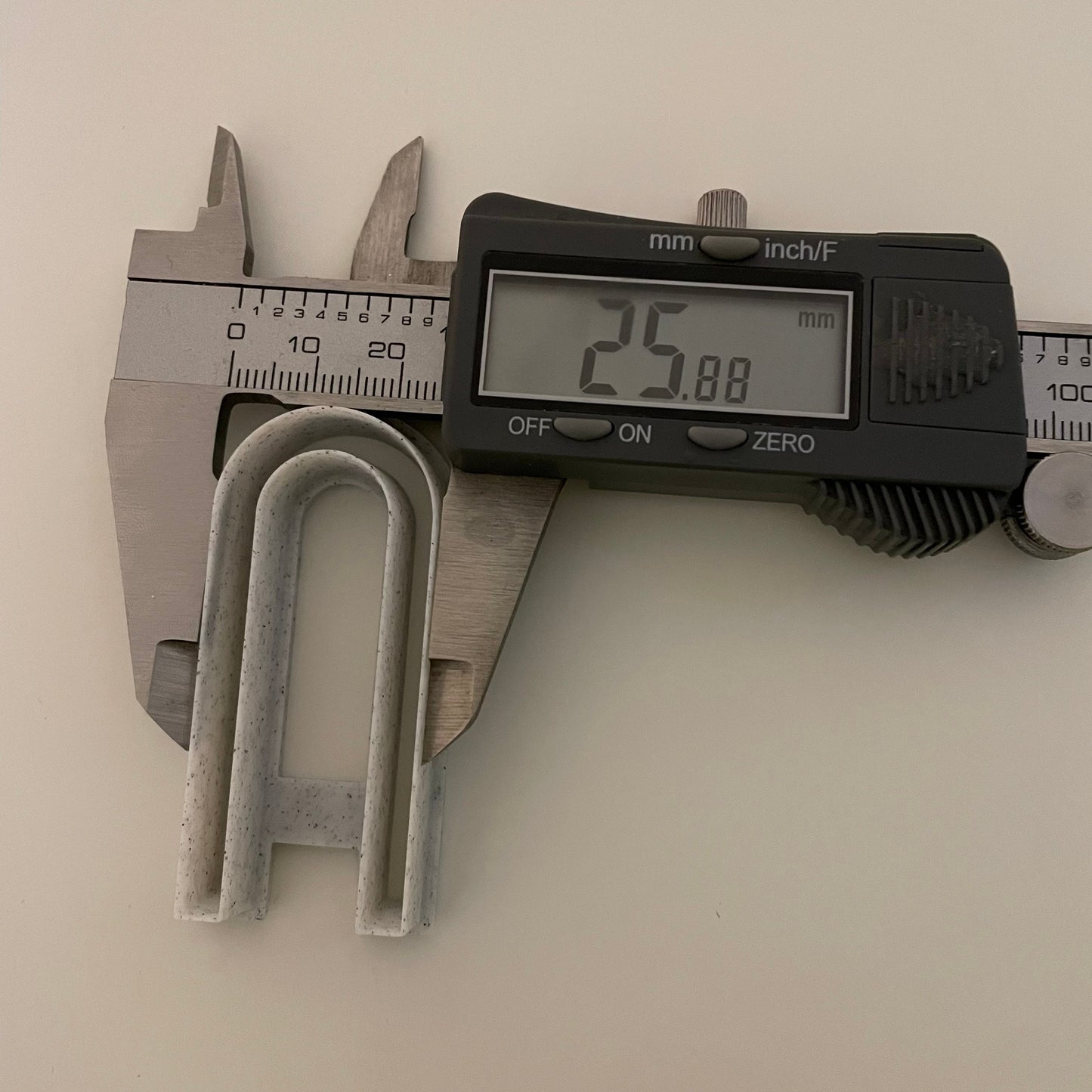 Long Skinny Line Arch