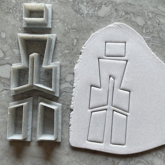 The Queen Has Arrived